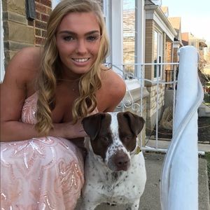 Meet your Posher, Claire